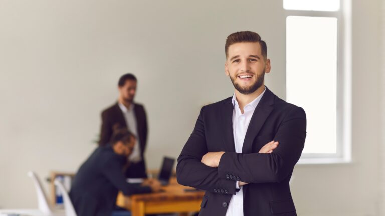 التميز في إدارة العمل